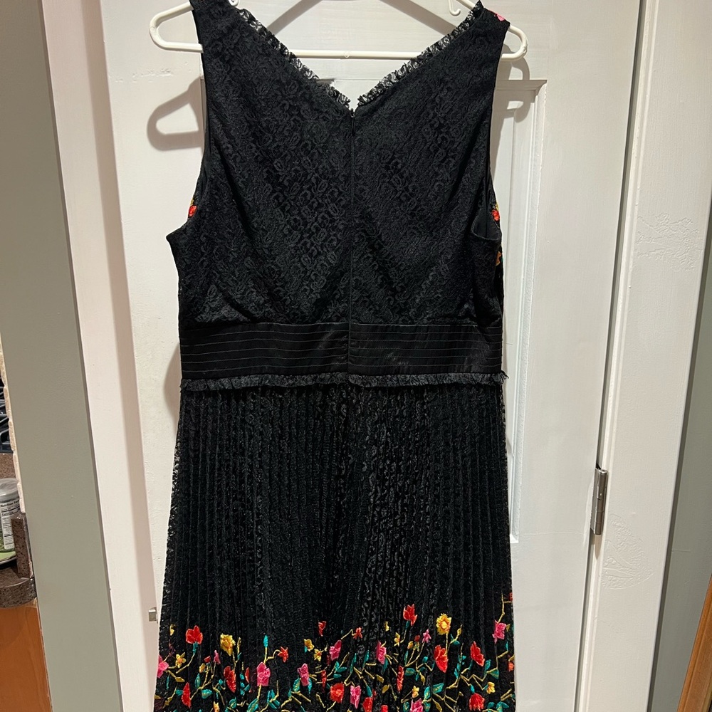 French Connection Black Midi Dress with Multicolor Floral Embroidery - Picture 8 of 9
